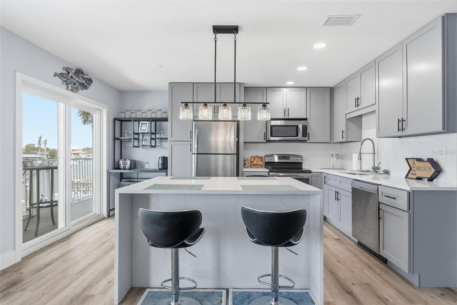 VENETIAN - Residential