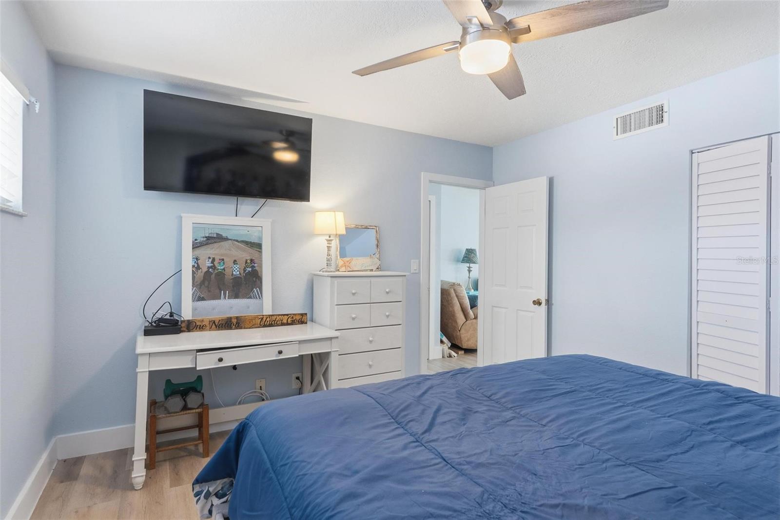 VENETIAN - Residential