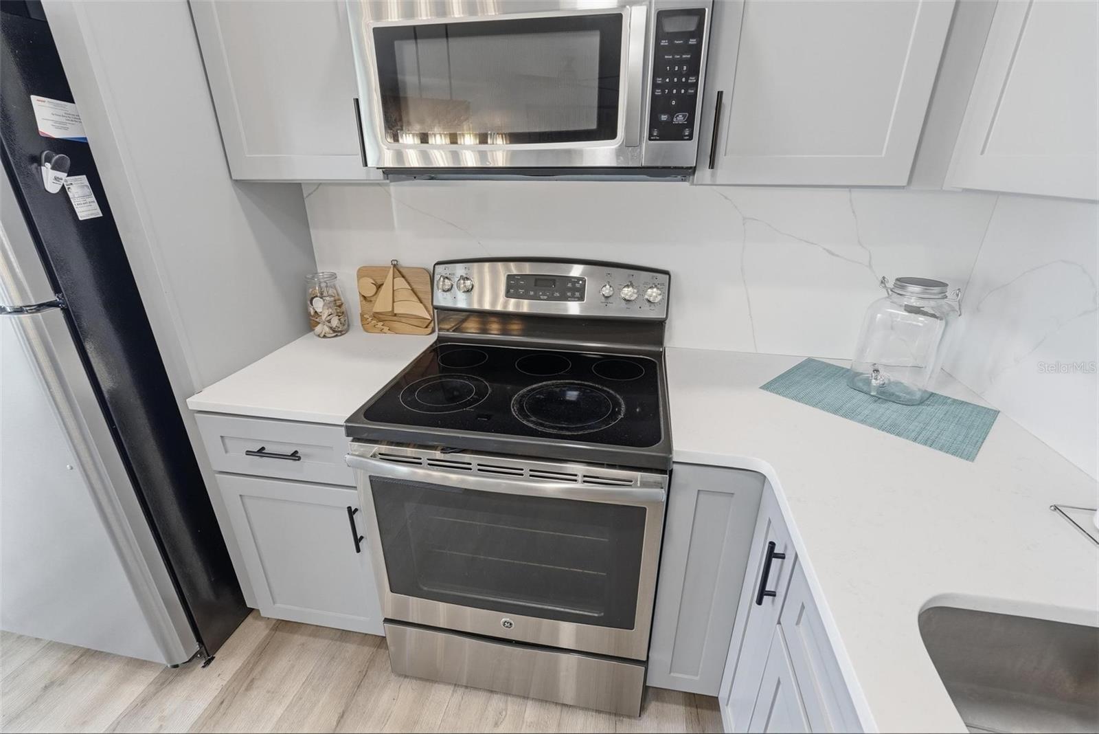 VENETIAN - Residential