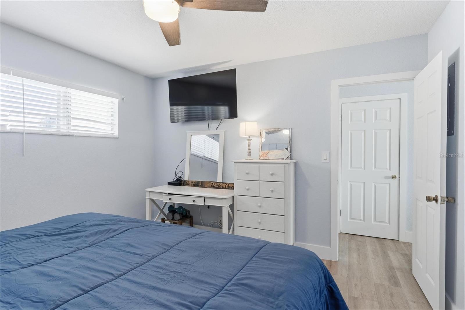 VENETIAN - Residential