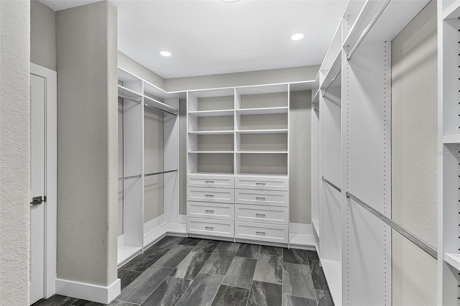 OCEAN SONG SUB - Residential