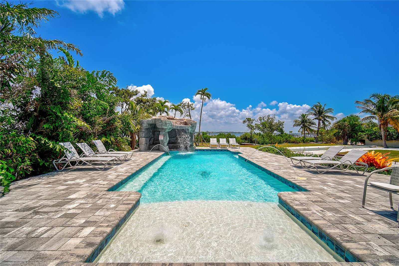 MANASOTA KEY - Residential