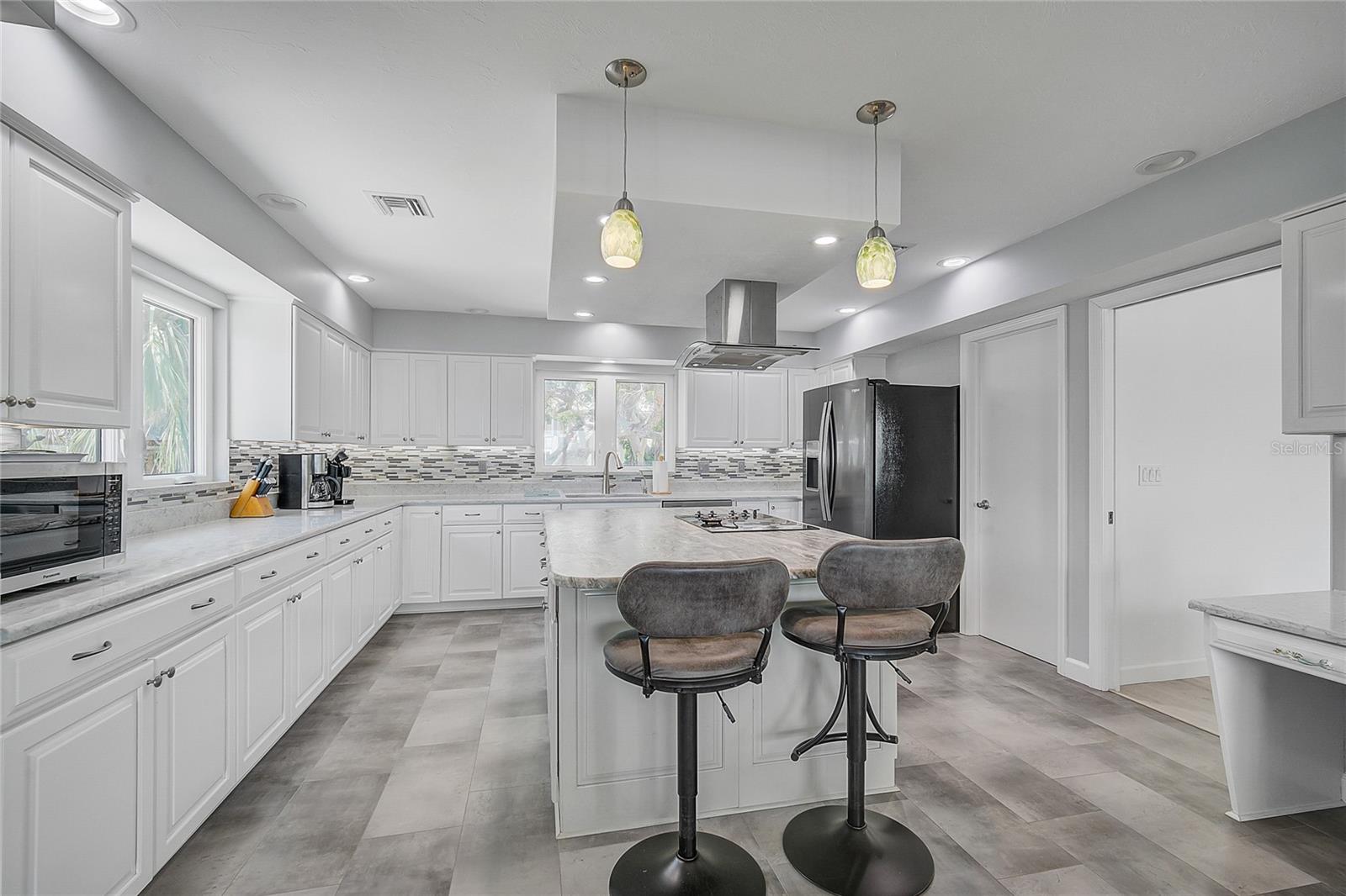 MANASOTA KEY - Residential