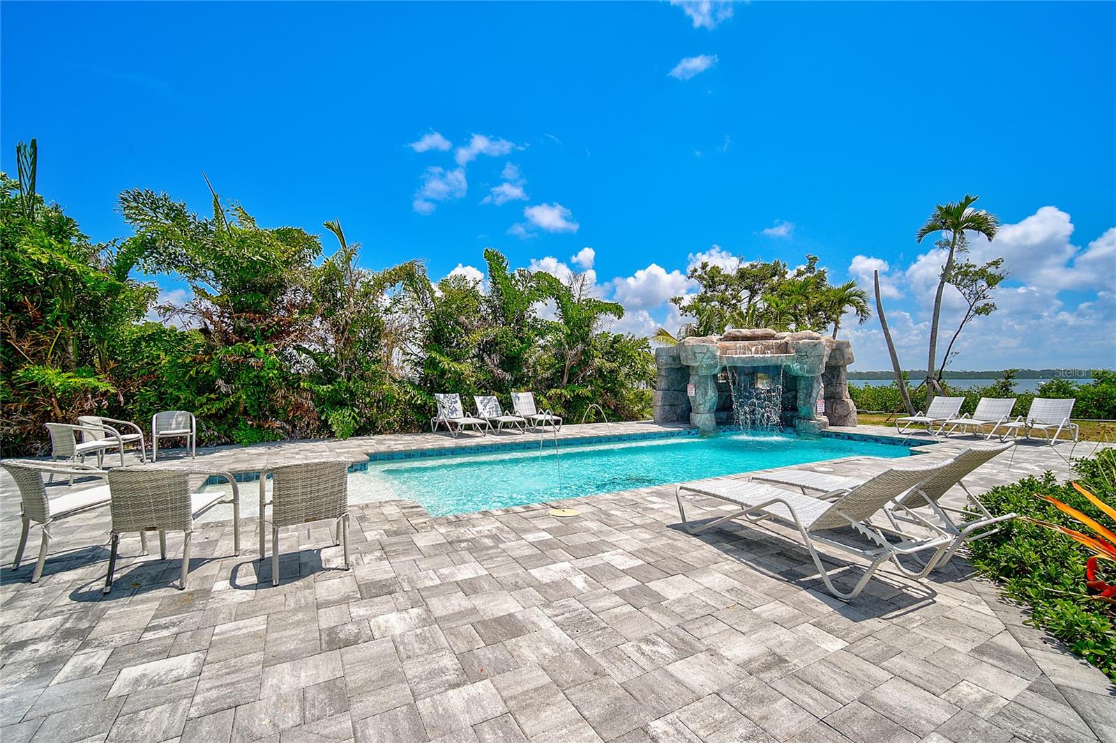 MANASOTA KEY - Residential