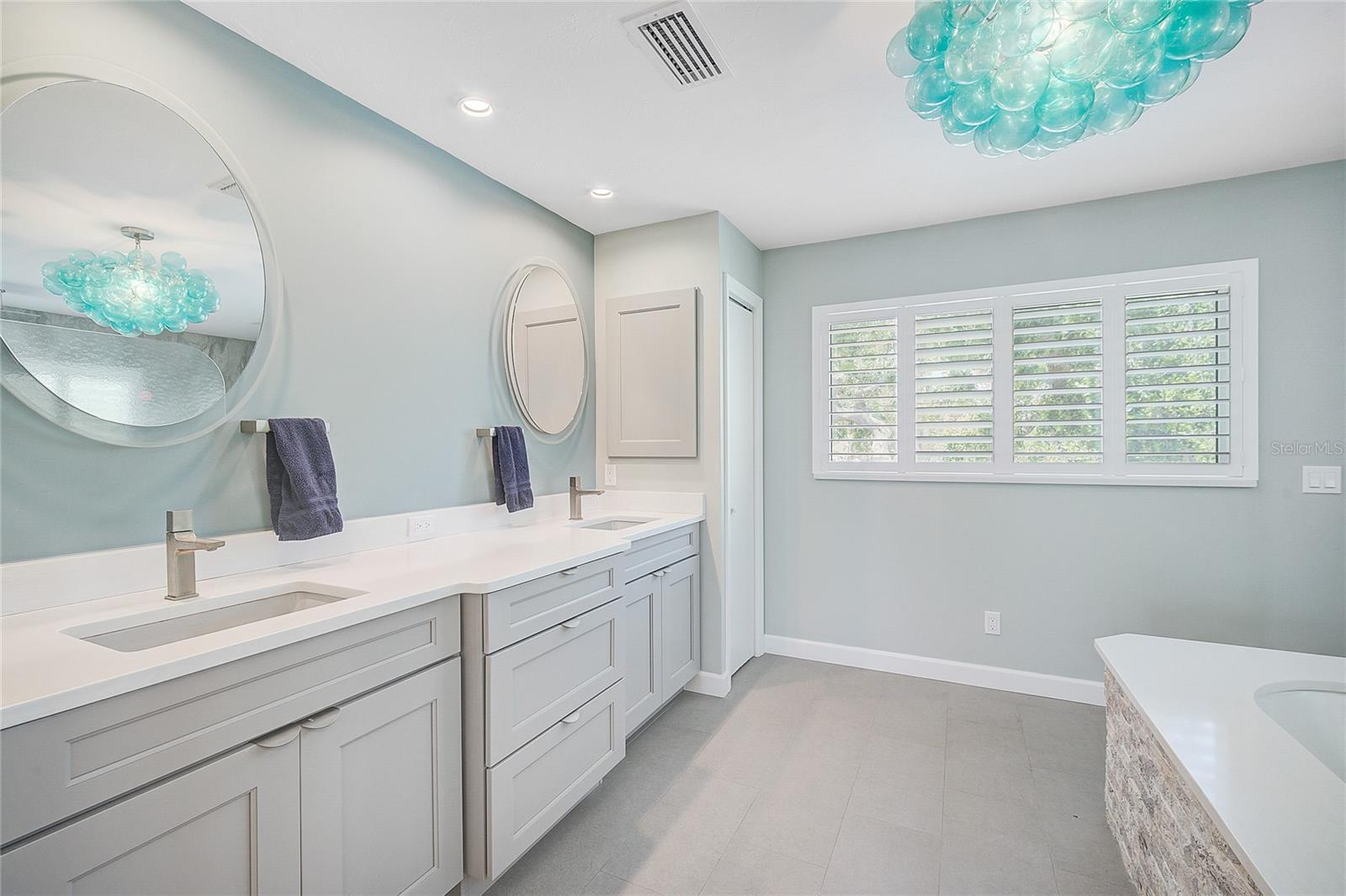 MANASOTA KEY - Residential