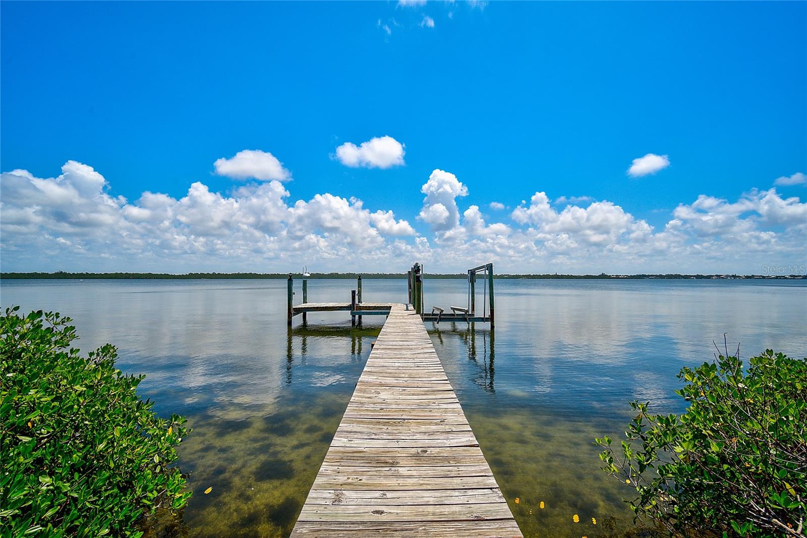 MANASOTA KEY - Residential