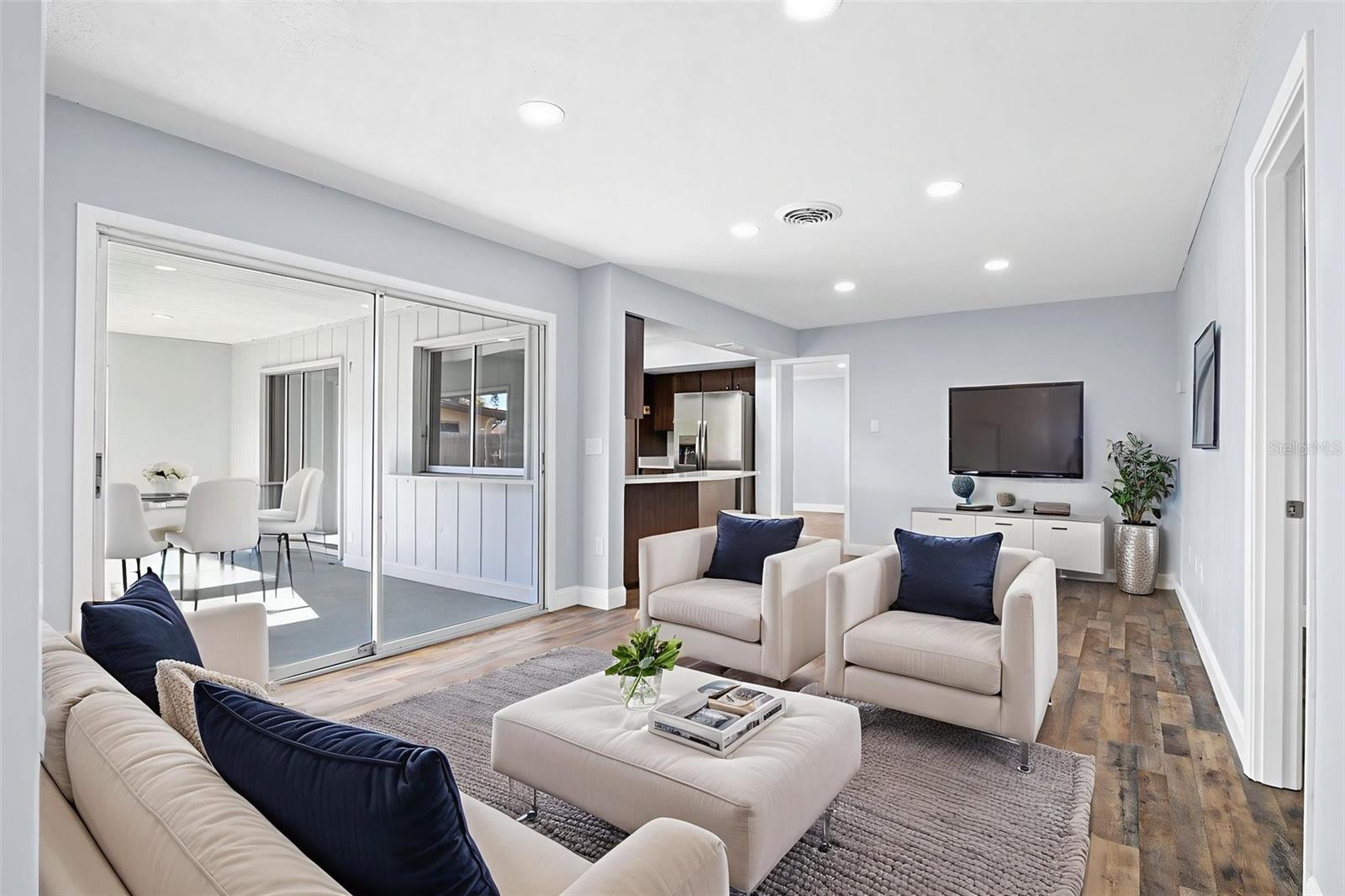 PARKLAWN - Residential