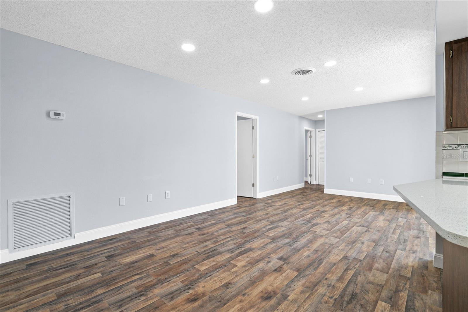 PARKLAWN - Residential