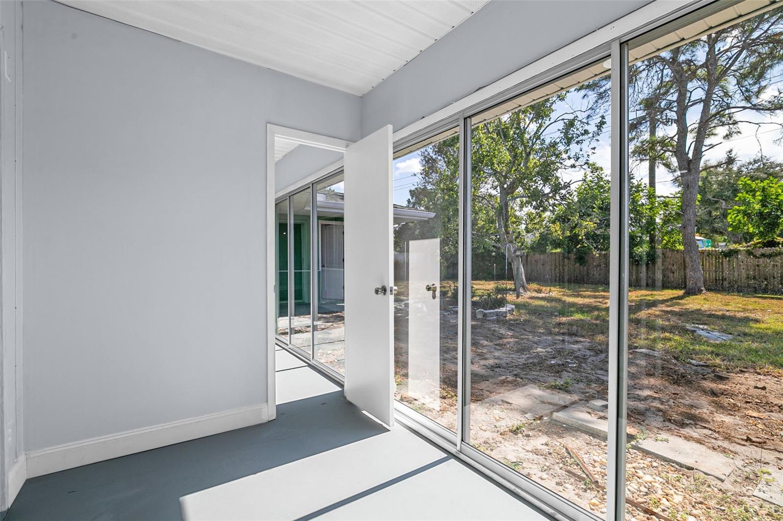 PARKLAWN - Residential