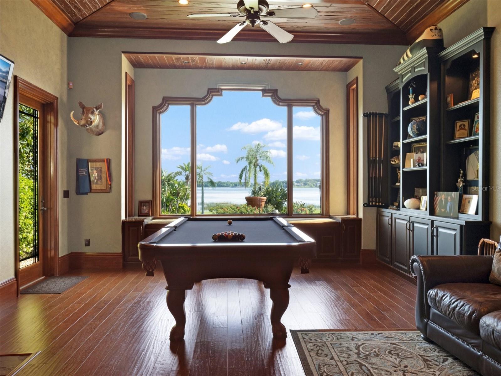 LAKE DOWN VILLAGE - Residential