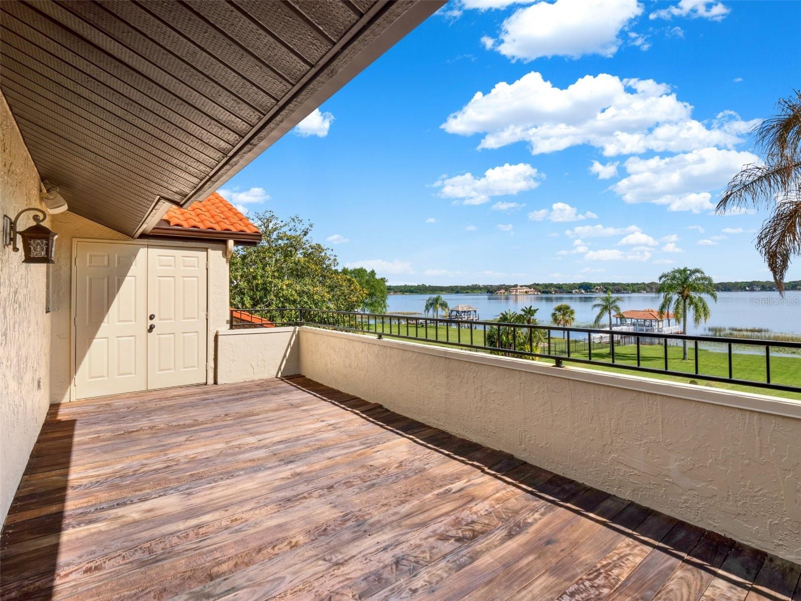 LAKE DOWN VILLAGE - Residential