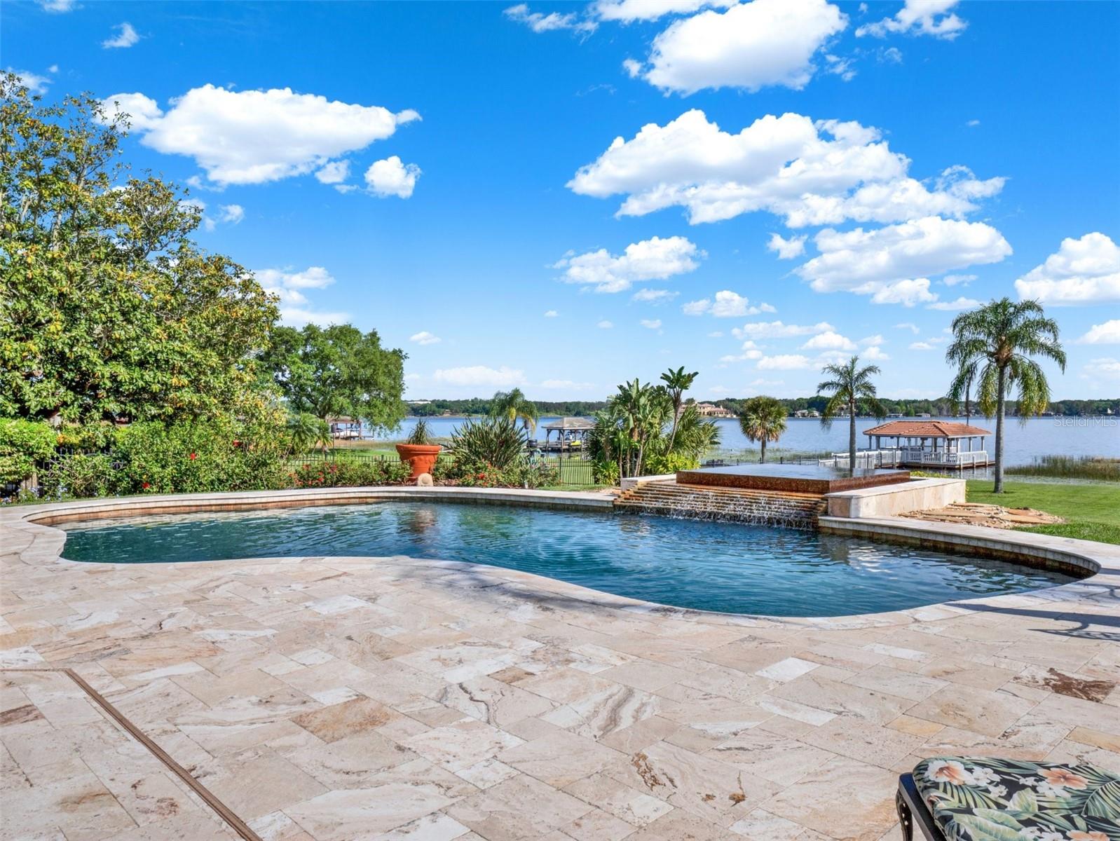 LAKE DOWN VILLAGE - Residential