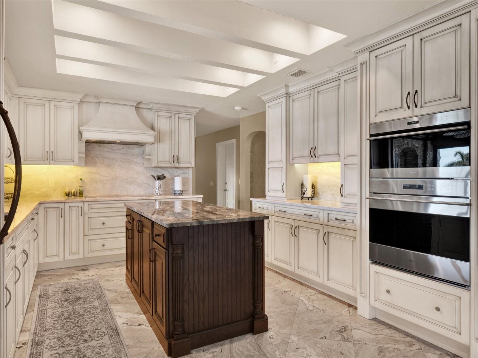 LAKE DOWN VILLAGE - Residential