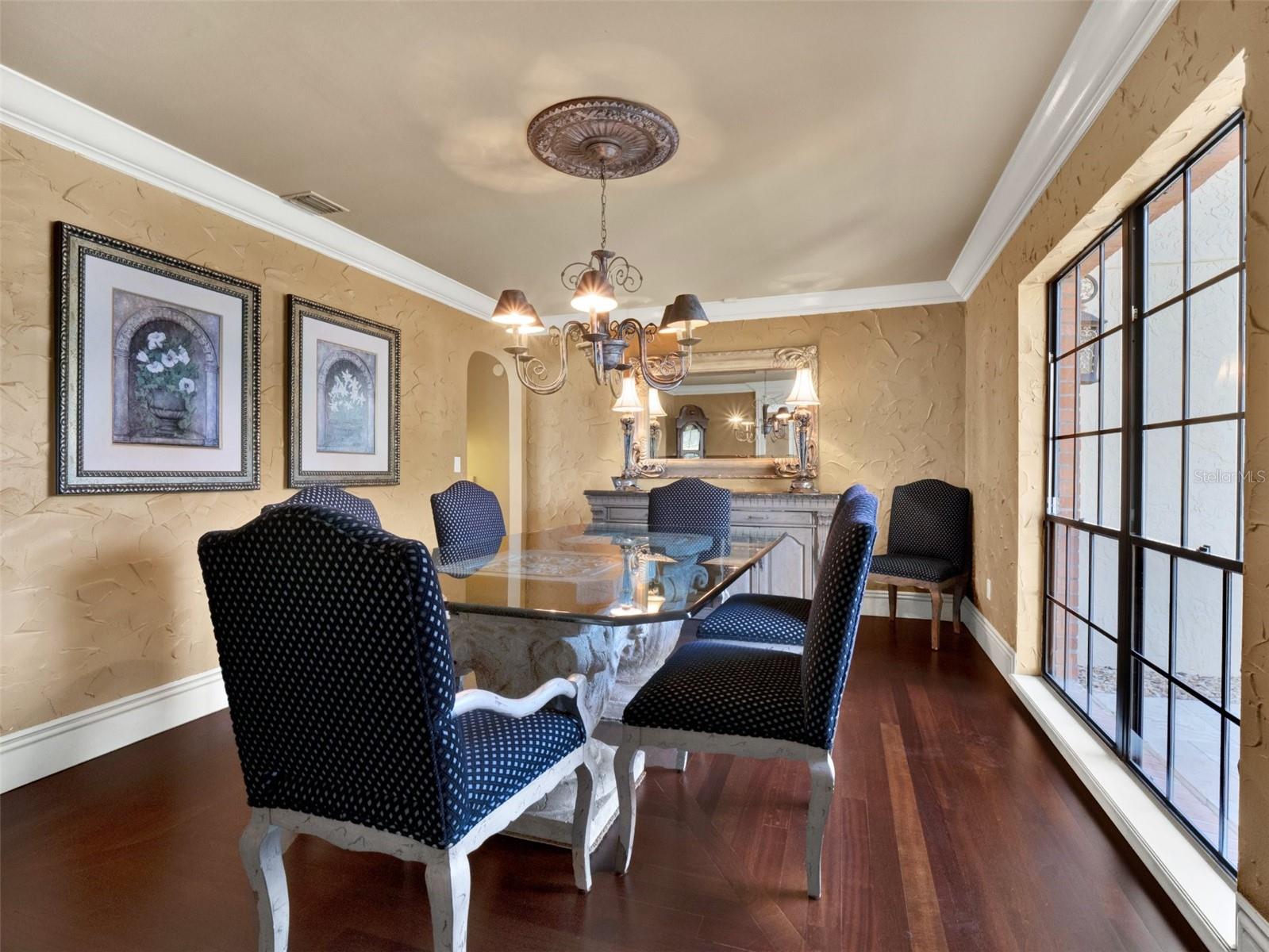 LAKE DOWN VILLAGE - Residential