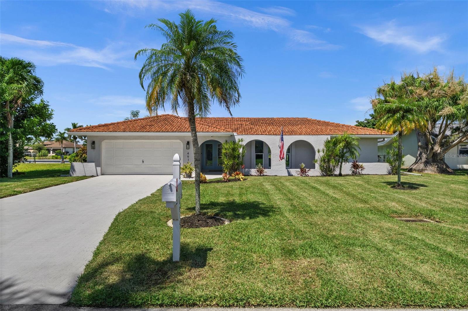 4914 SORRENTO COURT