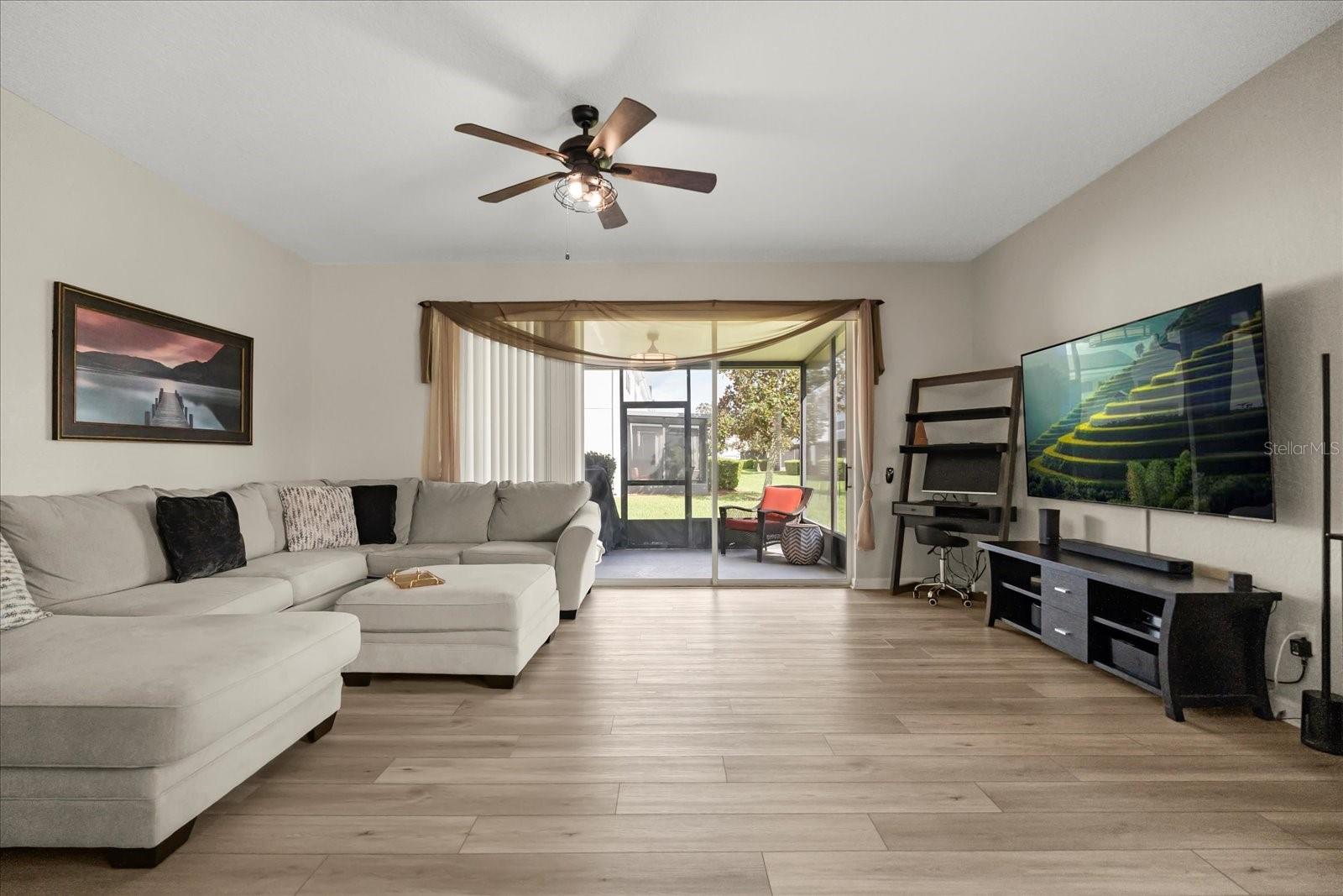 SPRING ISLE - Residential