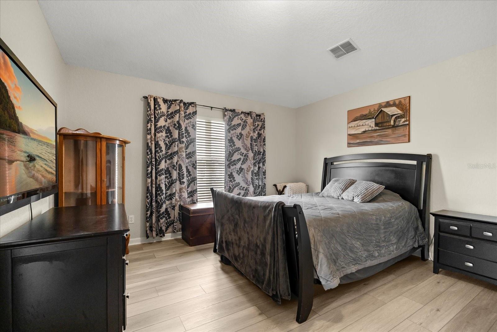 SPRING ISLE - Residential