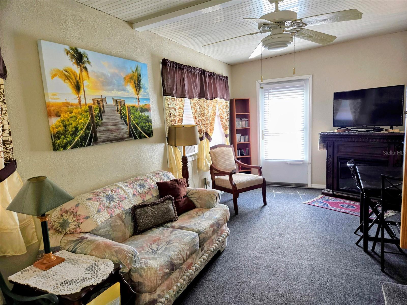 COUNTRY AIRE VILLAGE - Residential