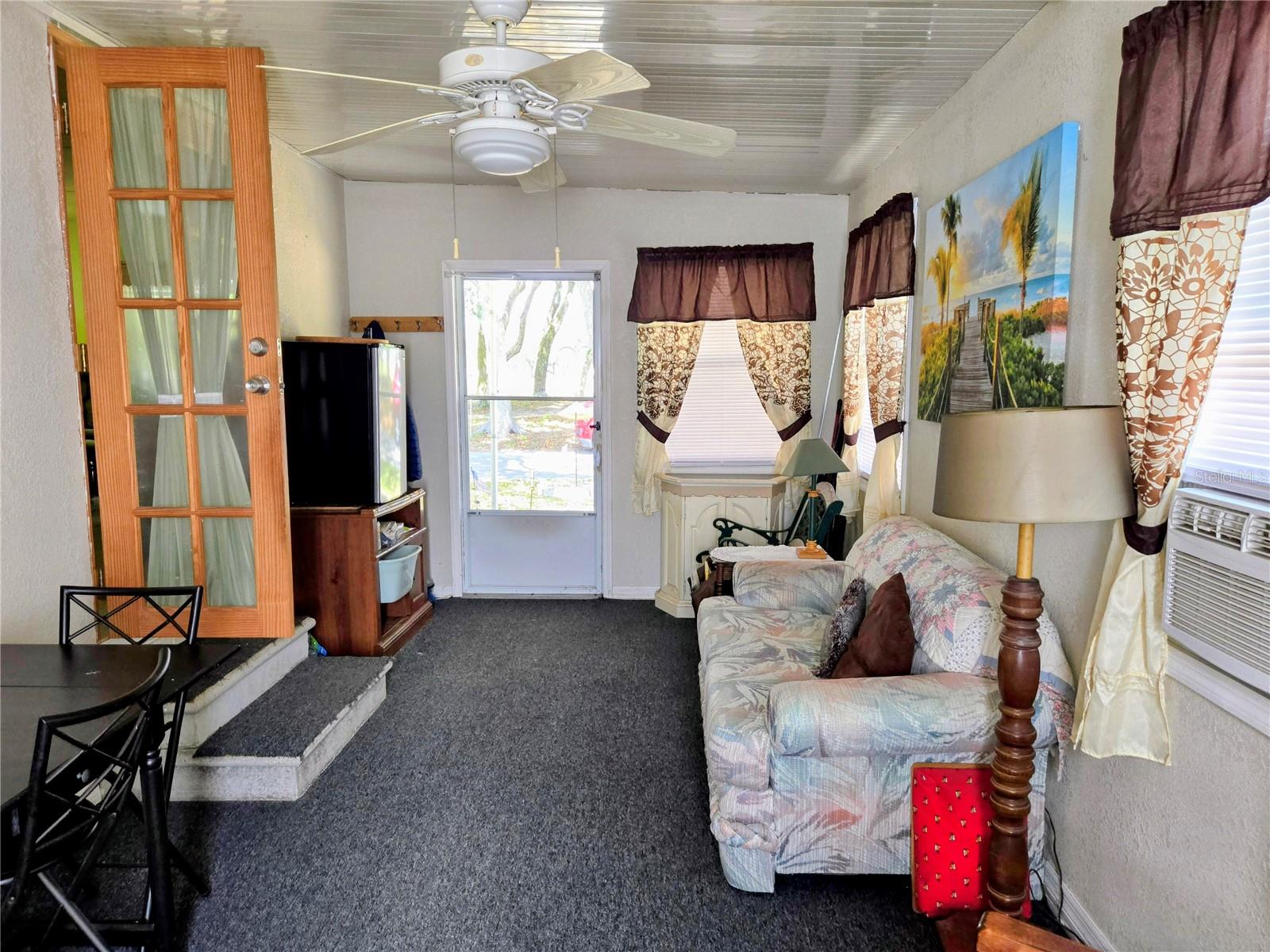 COUNTRY AIRE VILLAGE - Residential