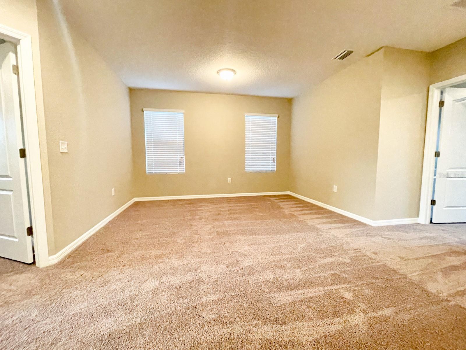 SEVEN OAKS PRCL S-6A - Residential Lease