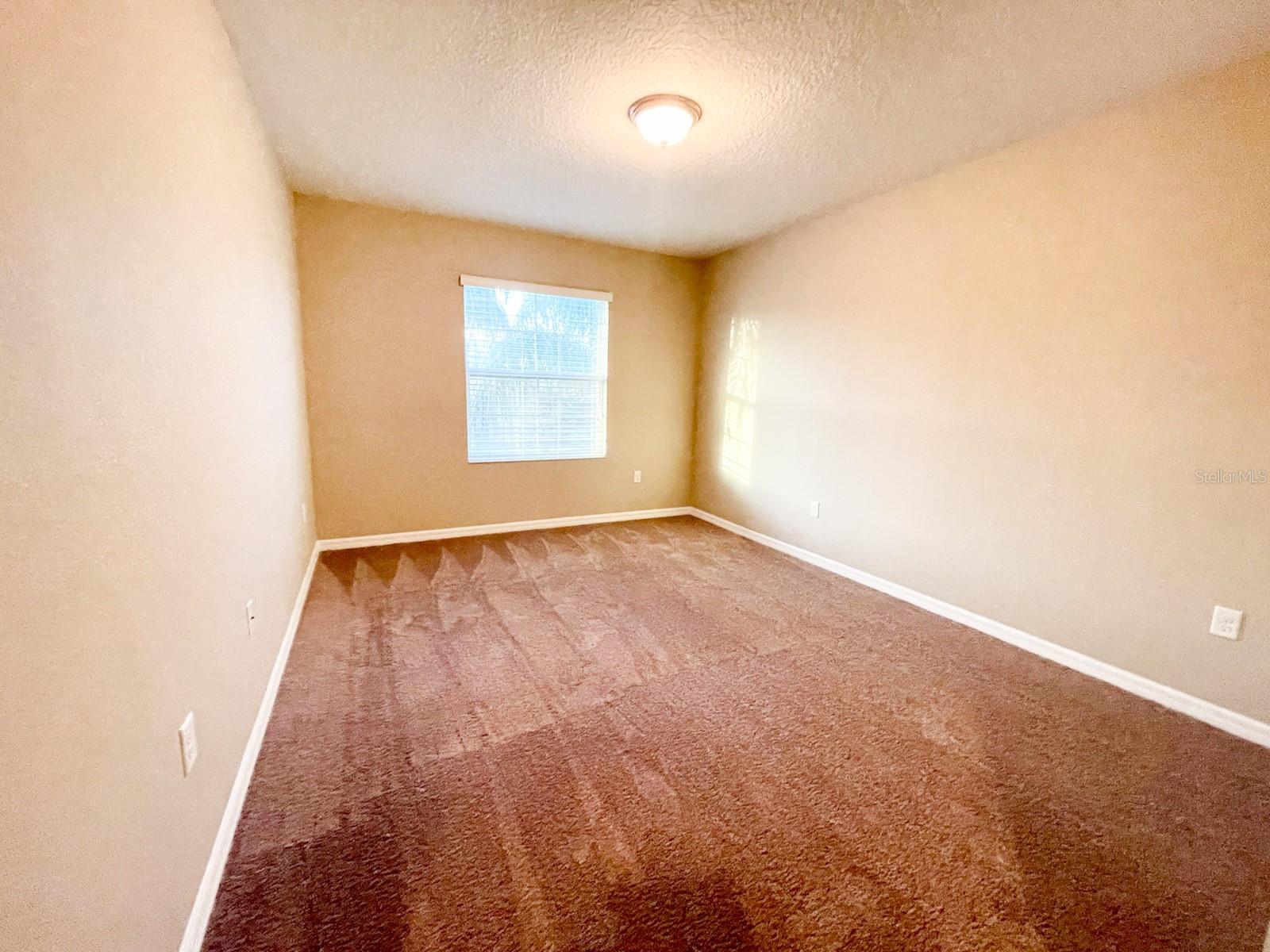 SEVEN OAKS PRCL S-6A - Residential Lease