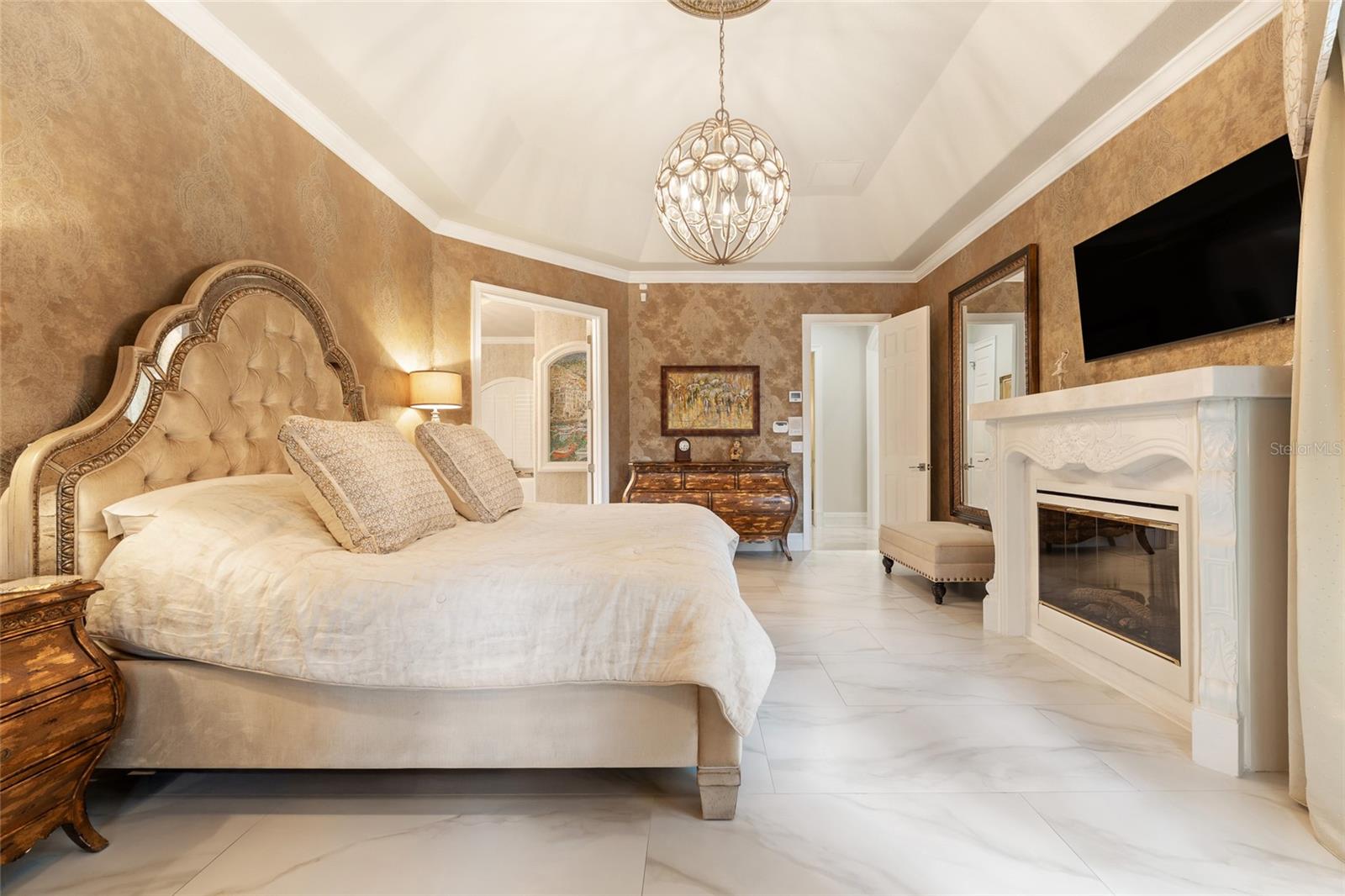 WATERS EDGE BOCA POINTE AT TURTLE CREEK - Residential