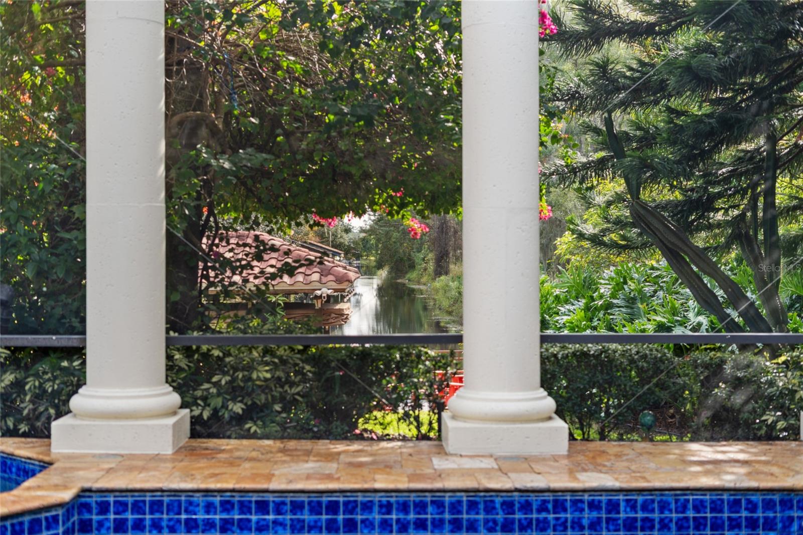 WATERS EDGE BOCA POINTE AT TURTLE CREEK - Residential