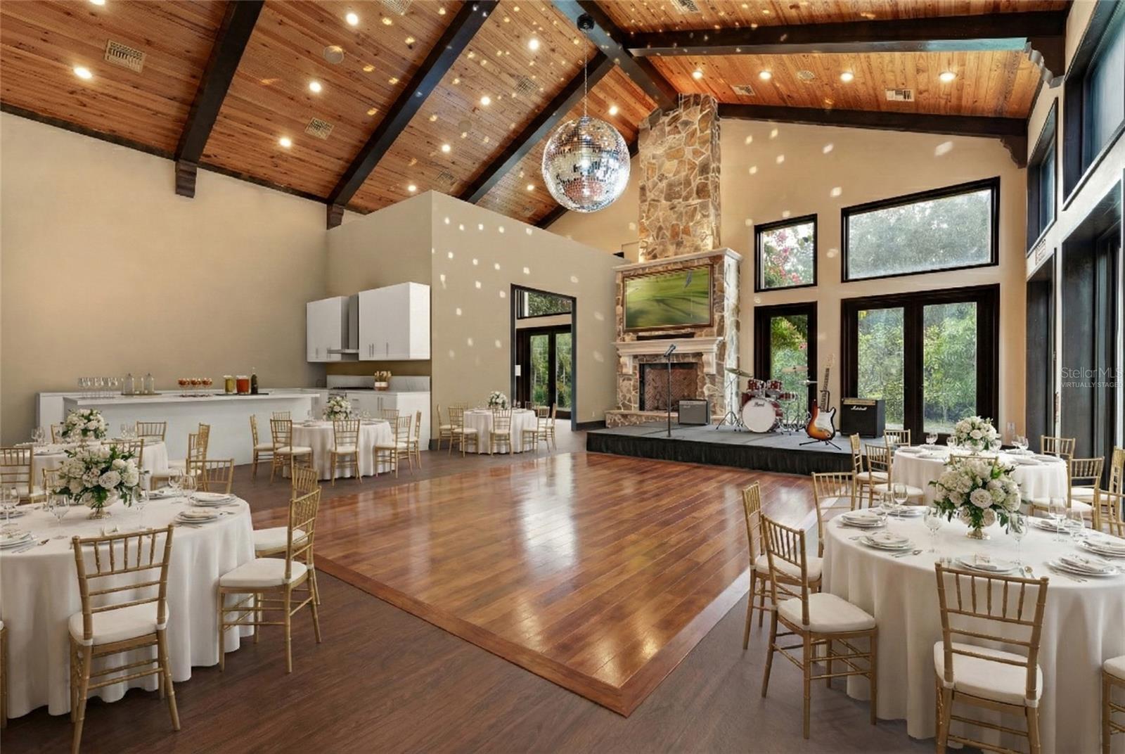 WATERS EDGE BOCA POINTE AT TURTLE CREEK - Residential