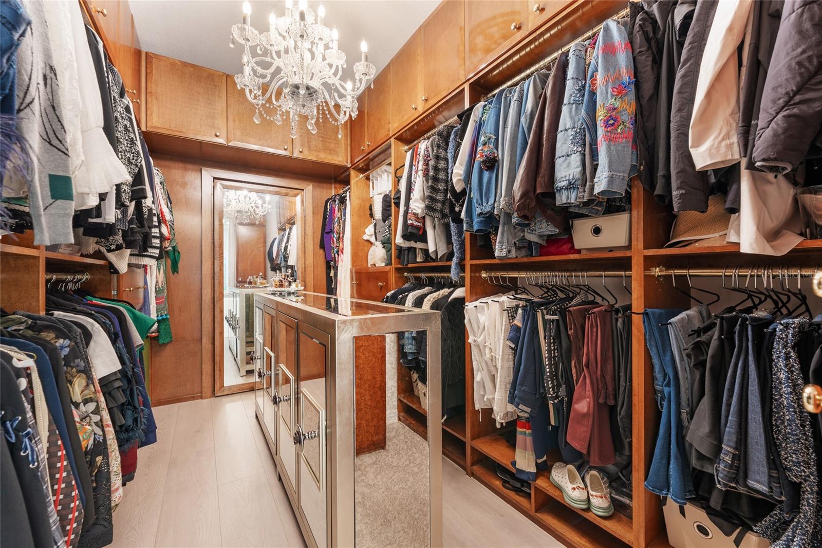 WATERS EDGE BOCA POINTE AT TURTLE CREEK - Residential