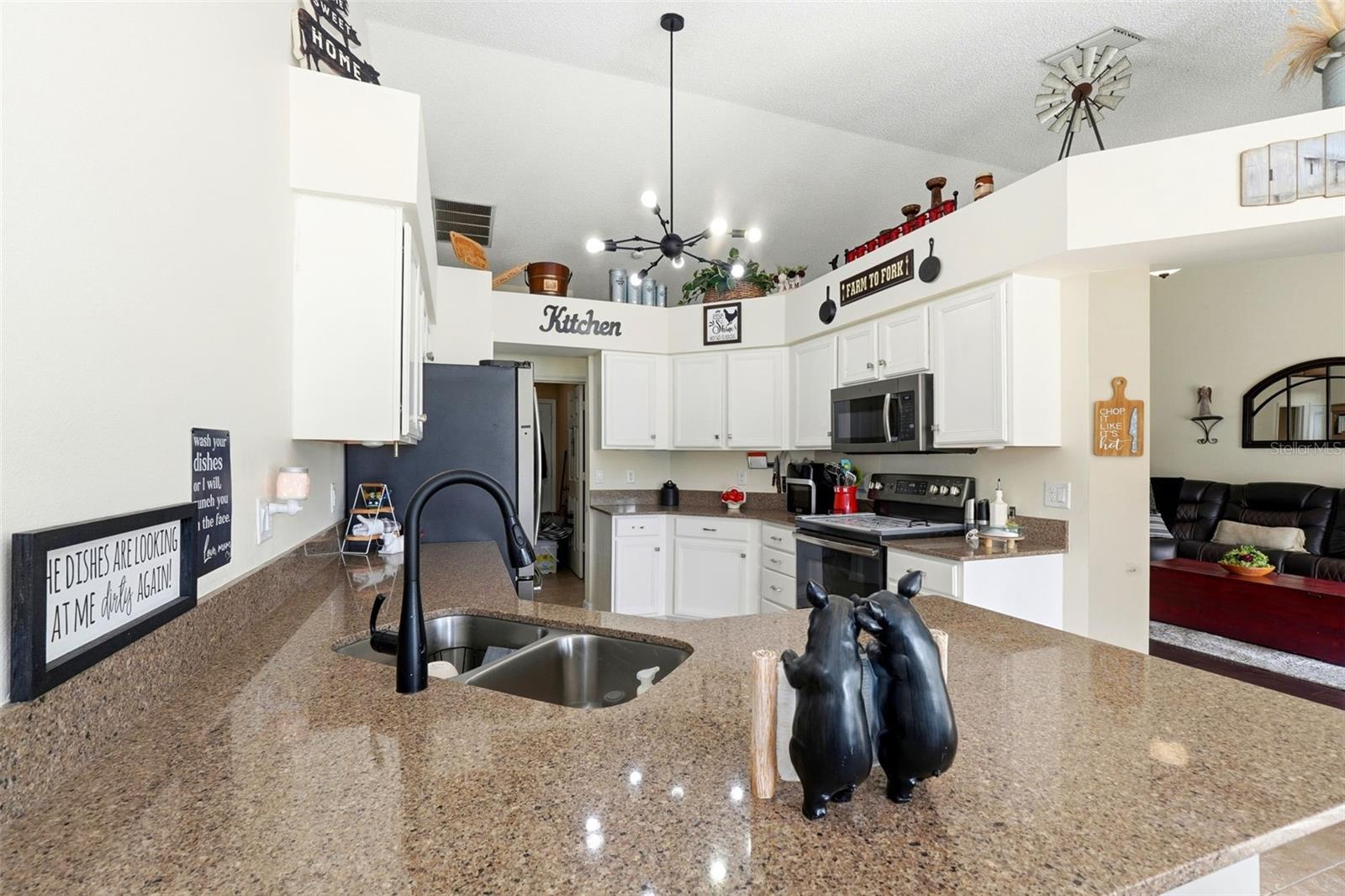 PLANTATION AT LEESBURG GLEN EAGLE VILLAGE TR A-E - Residential