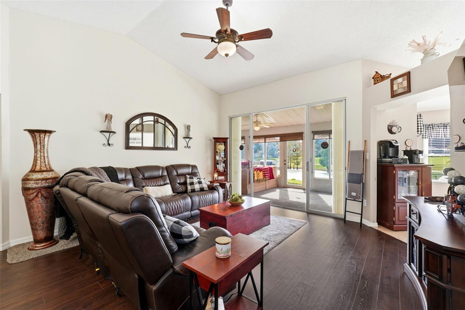 PLANTATION AT LEESBURG GLEN EAGLE VILLAGE TR A-E - Residential