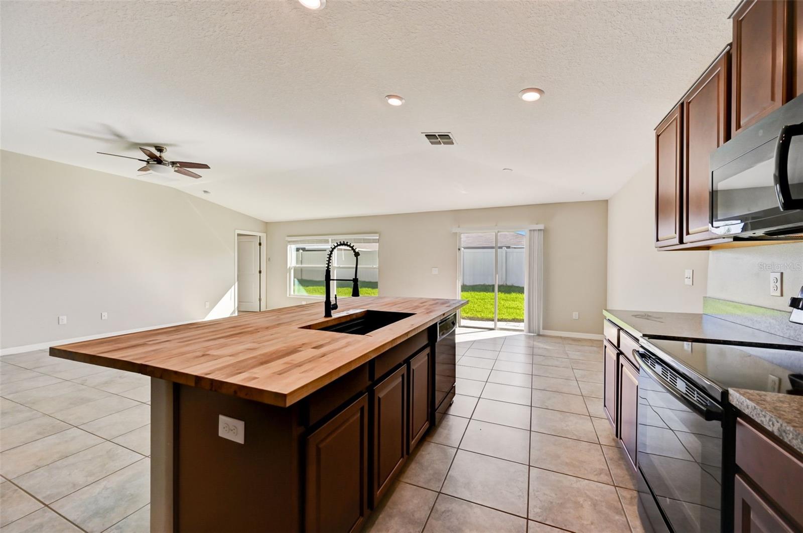 WYNNMERE EAST PH 2 - Residential