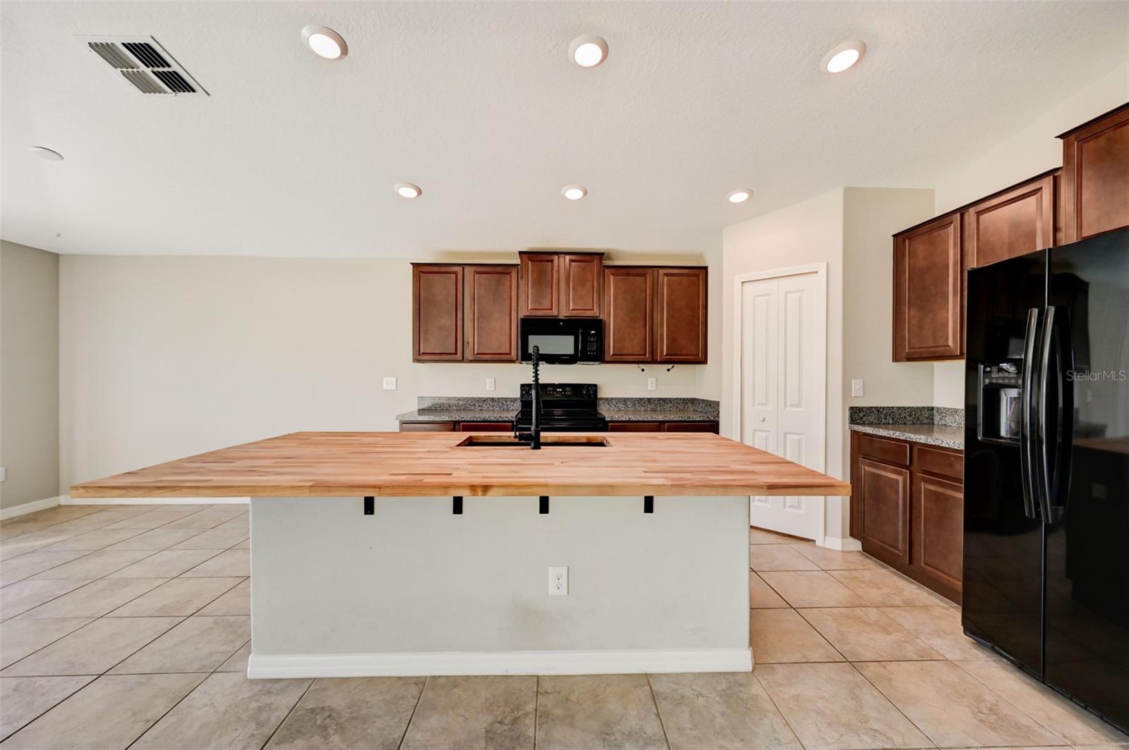 WYNNMERE EAST PH 2 - Residential