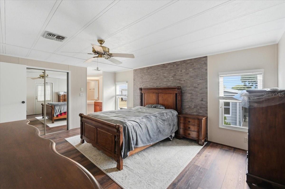 FOXWOOD LAKE ESTATES PH 01 - Residential