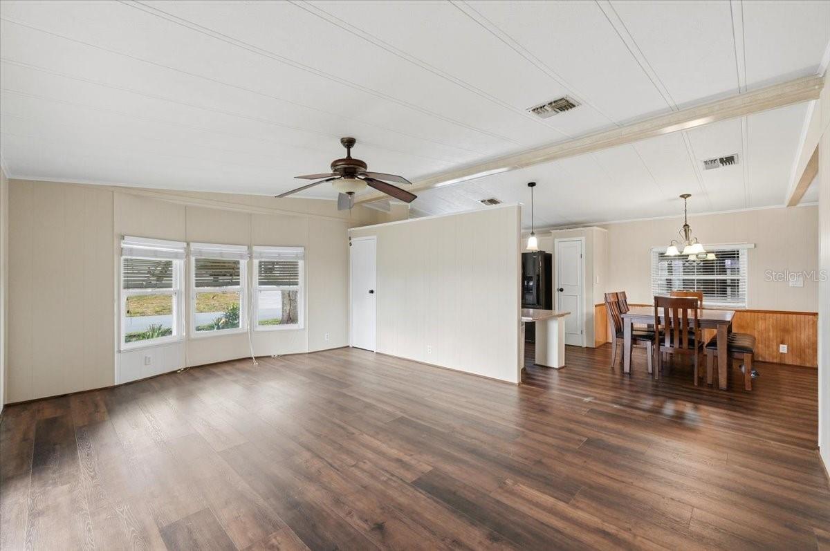 FOXWOOD LAKE ESTATES PH 01 - Residential