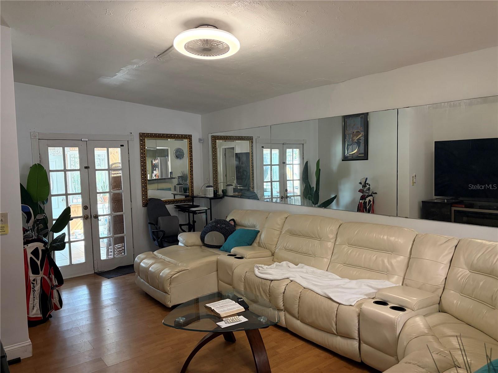 LITTLE LAKE PARK - Residential