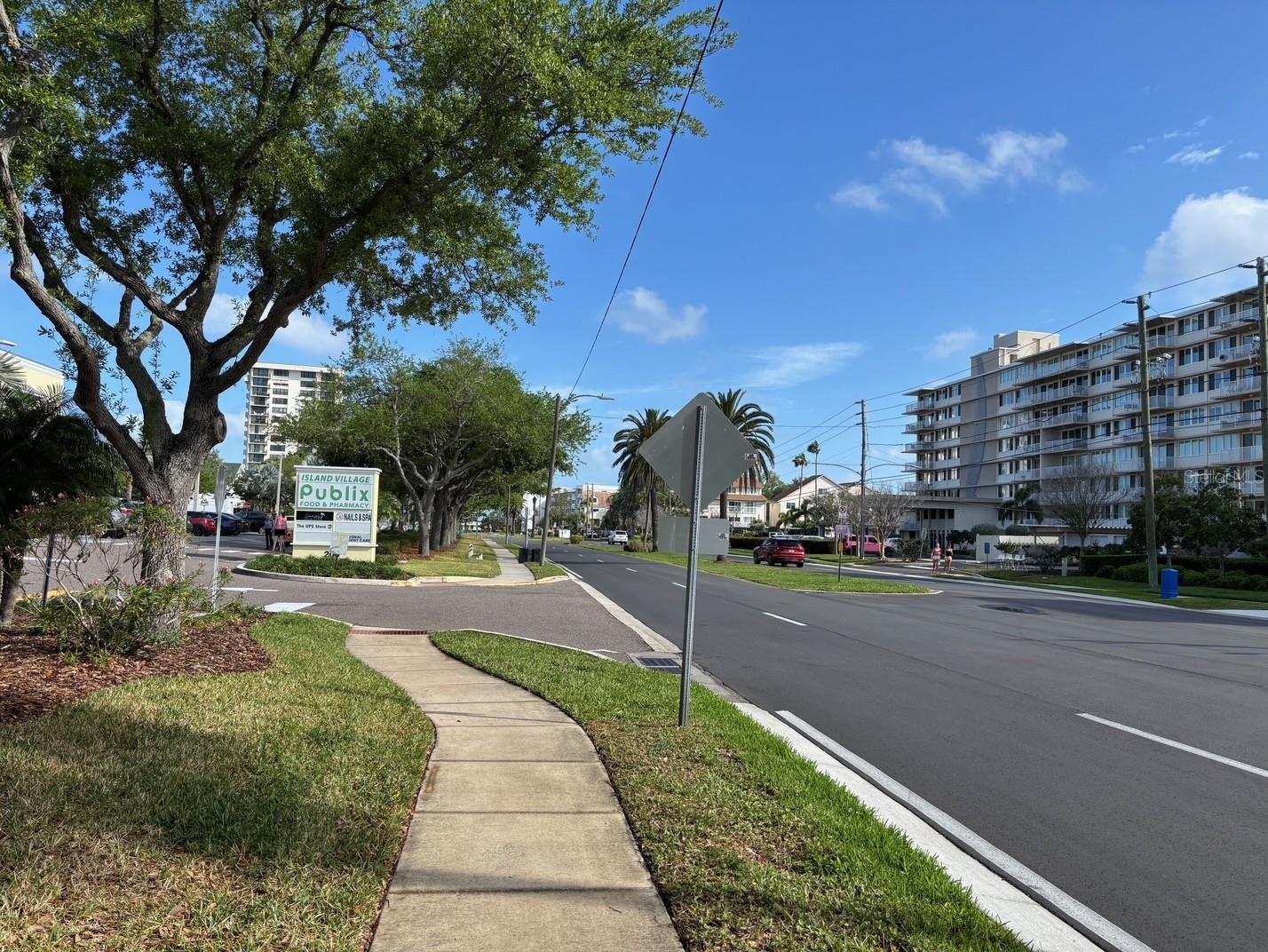 ISLANDER THE CONDO - Residential