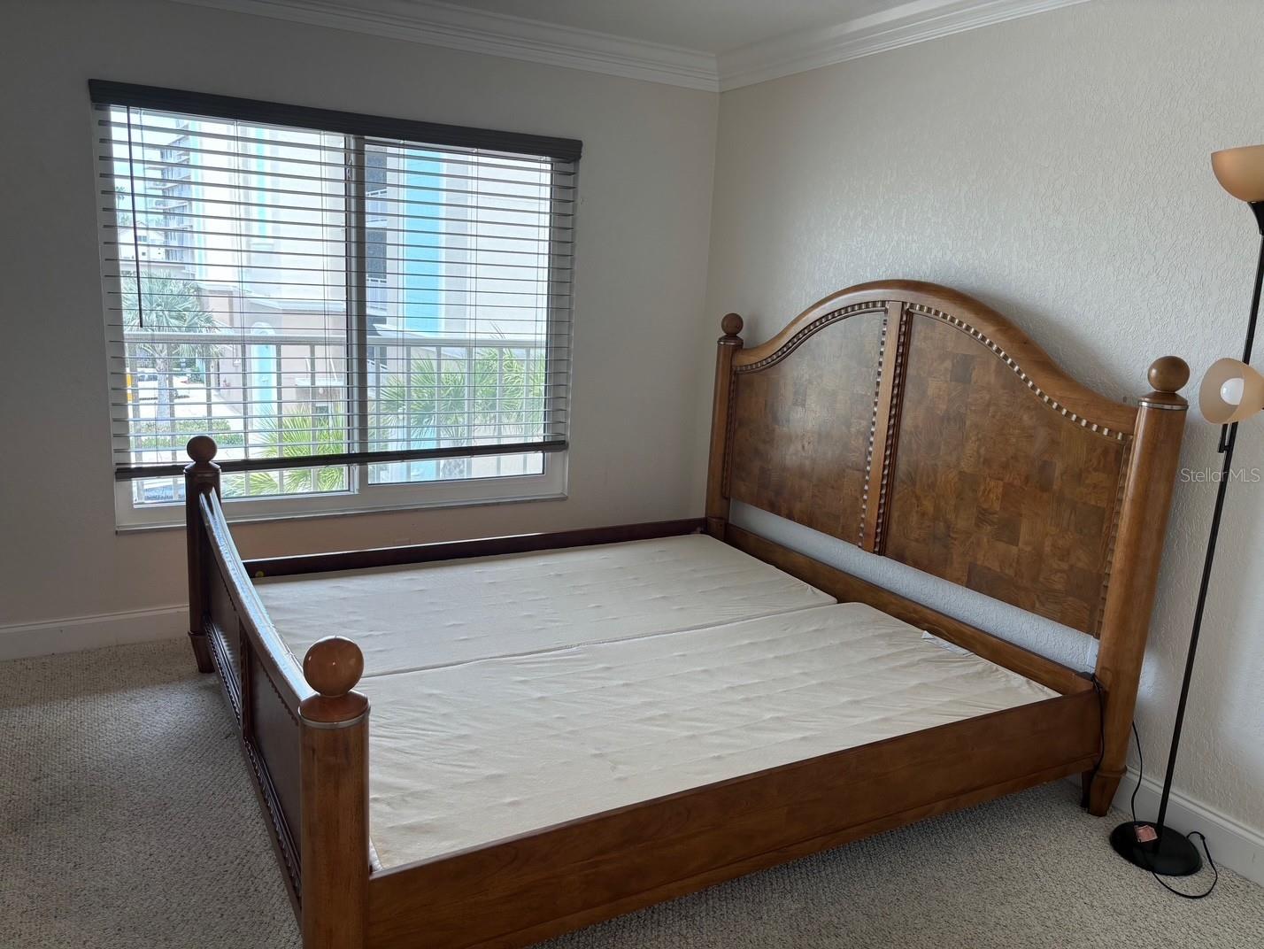 ISLANDER THE CONDO - Residential