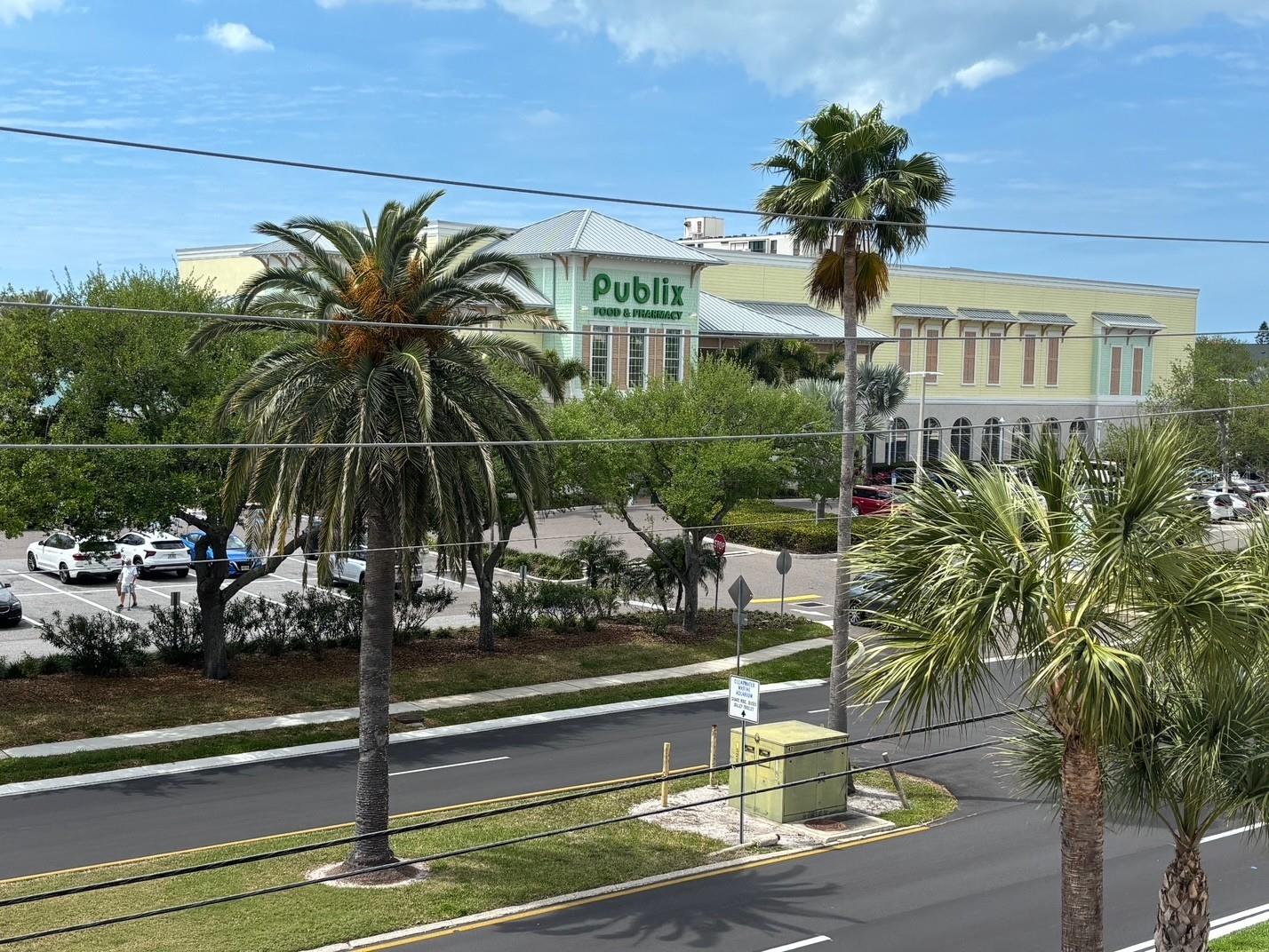 ISLANDER THE CONDO - Residential