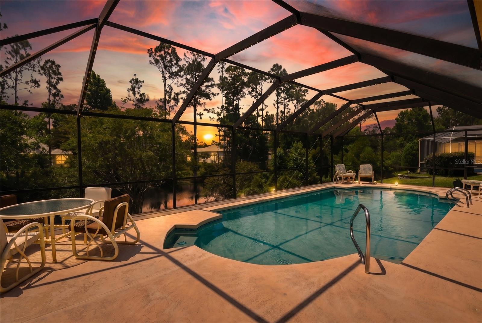 PINE LAKES - Residential