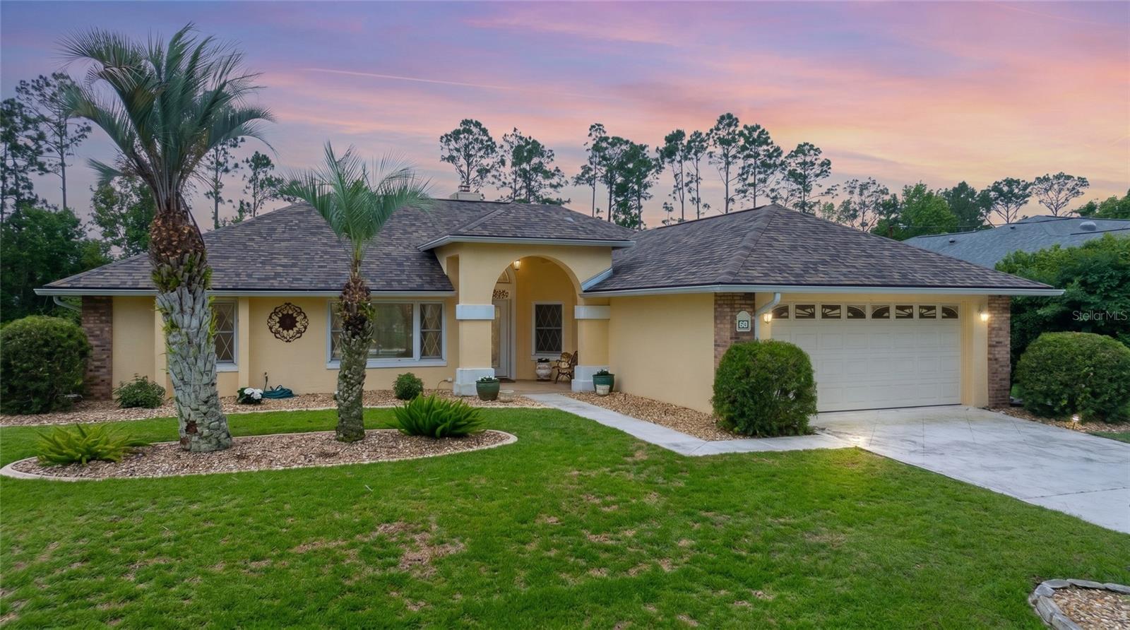 PINE LAKES - Residential