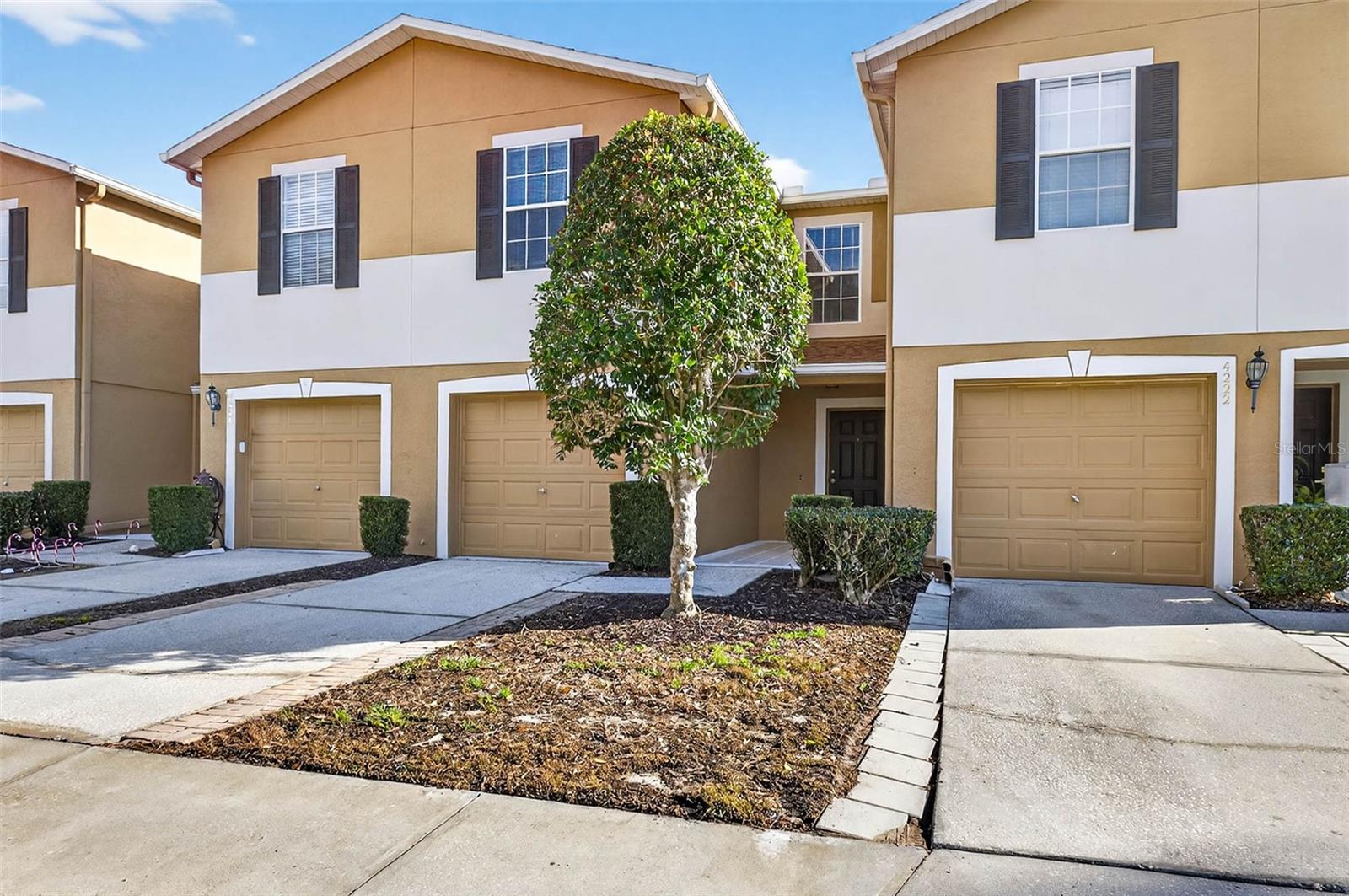 EDGEWATER AT GRAND OAKS PH 01 - Residential