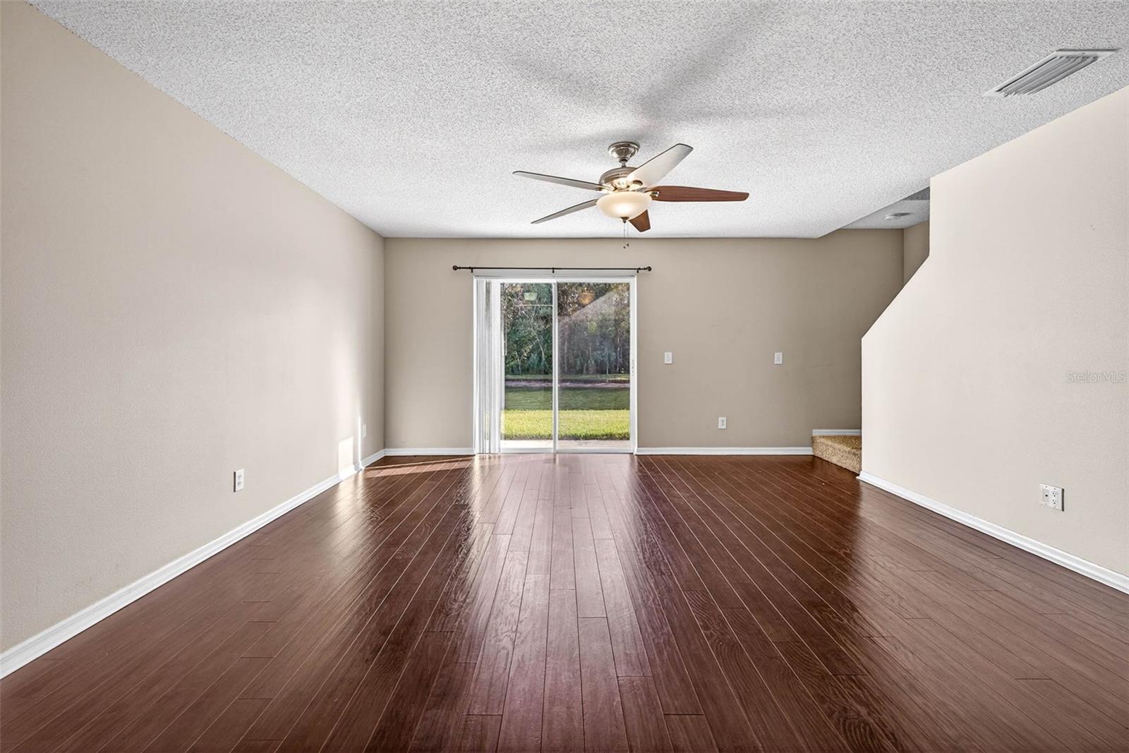 EDGEWATER AT GRAND OAKS PH 01 - Residential