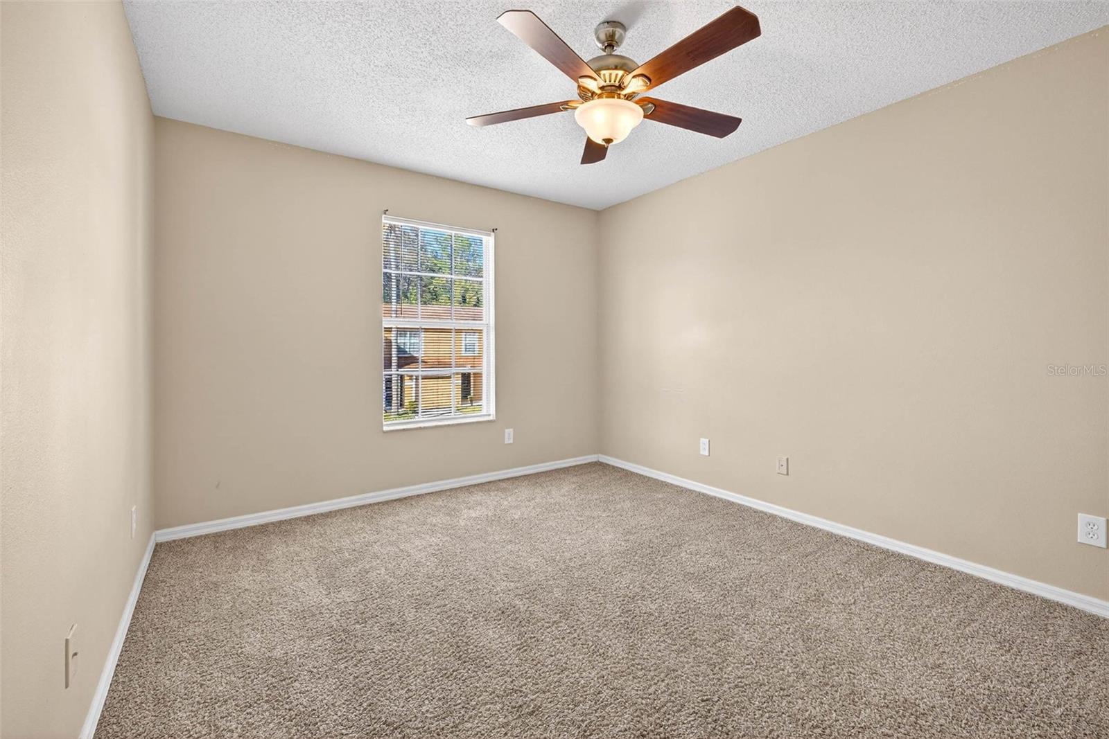 EDGEWATER AT GRAND OAKS PH 01 - Residential