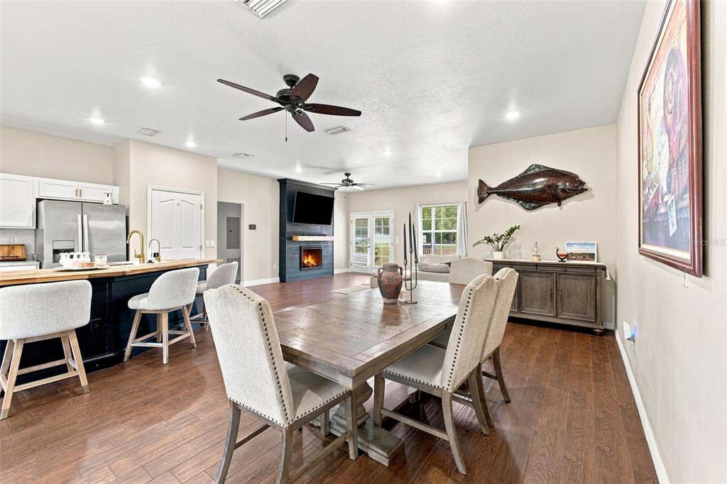 Photo of 10574 N Sunflower Point, Crystal River, FL 34428 (MLS # TB8540785)