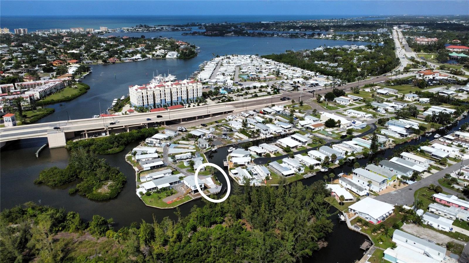 VENICE BAY ADULT PARK - Land