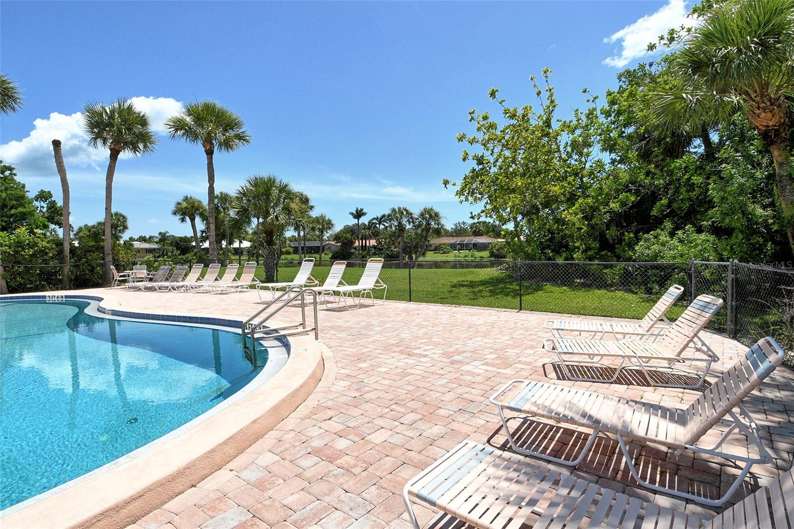 LAKESIDE CLUB OF SARASOTA - Residential