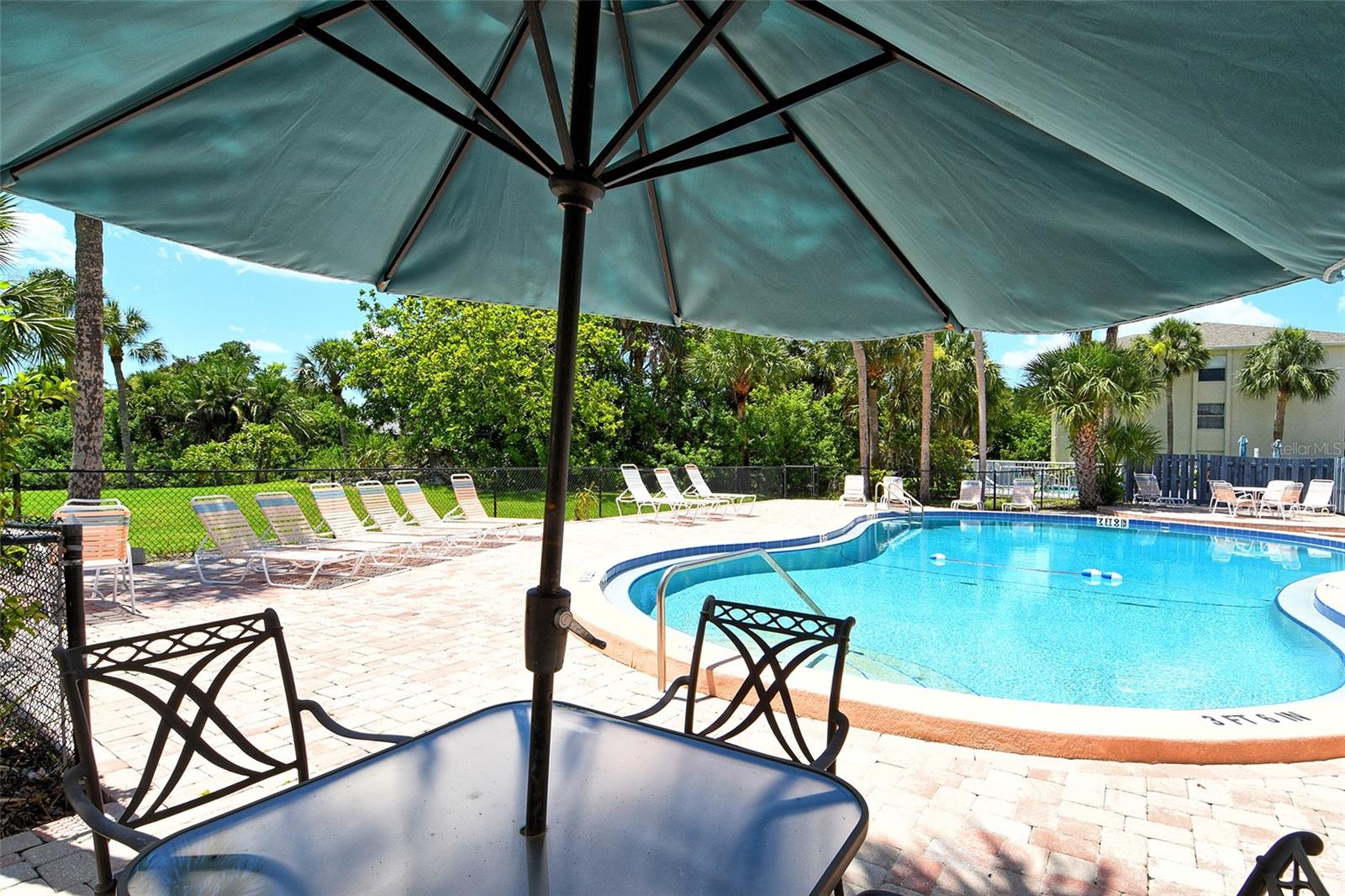 LAKESIDE CLUB OF SARASOTA - Residential