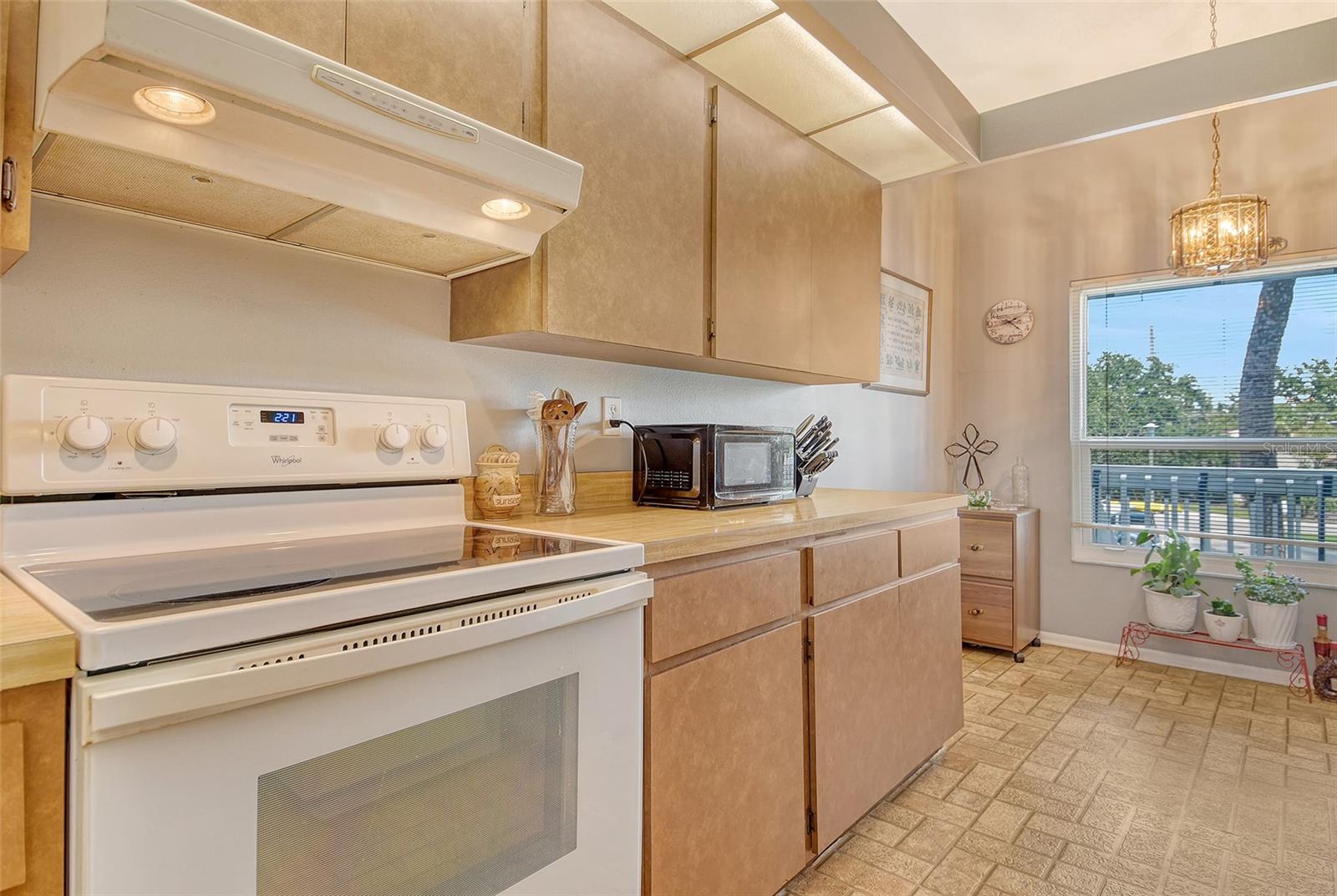 LAKESIDE CLUB OF SARASOTA - Residential