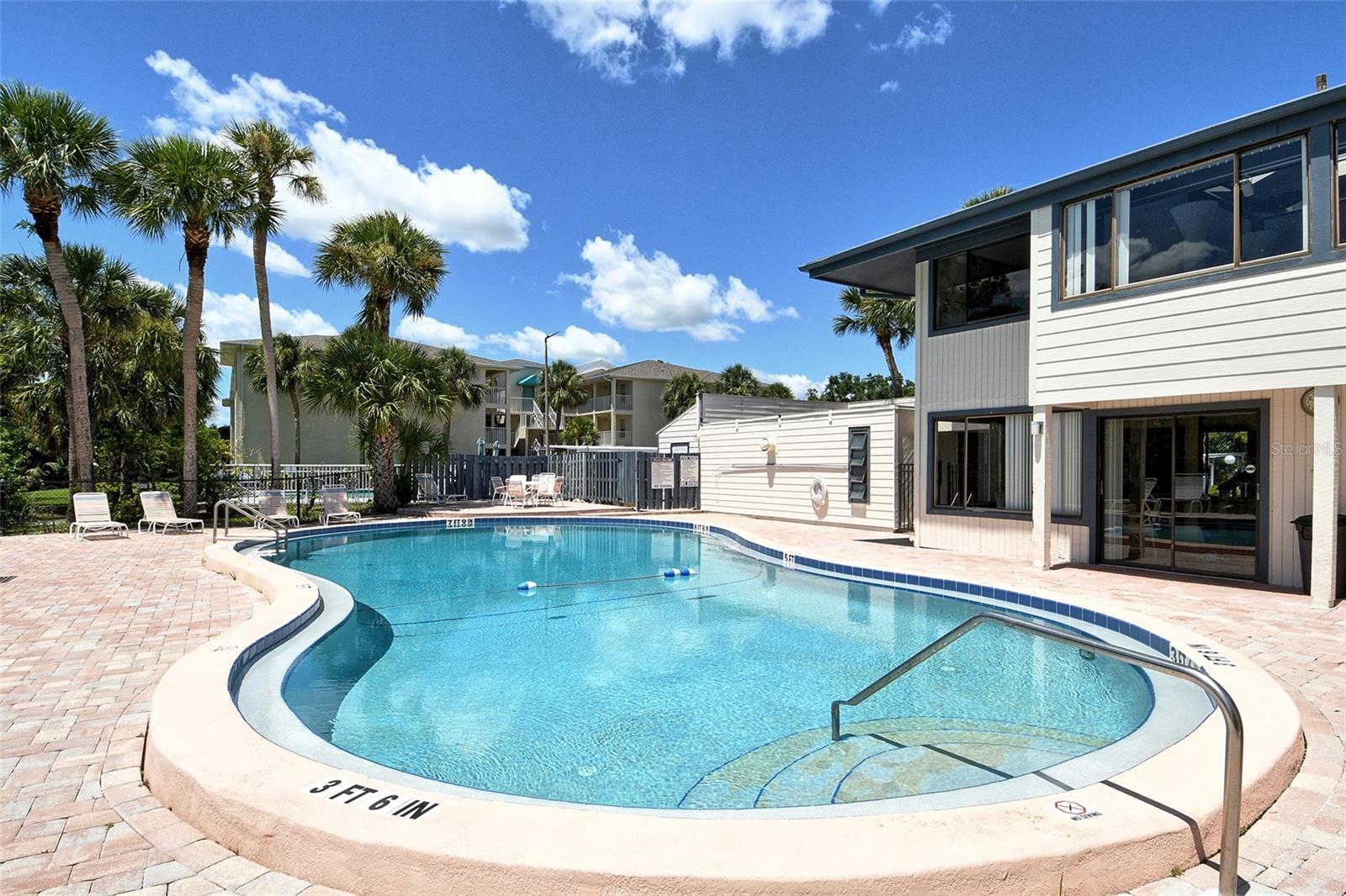 LAKESIDE CLUB OF SARASOTA - Residential